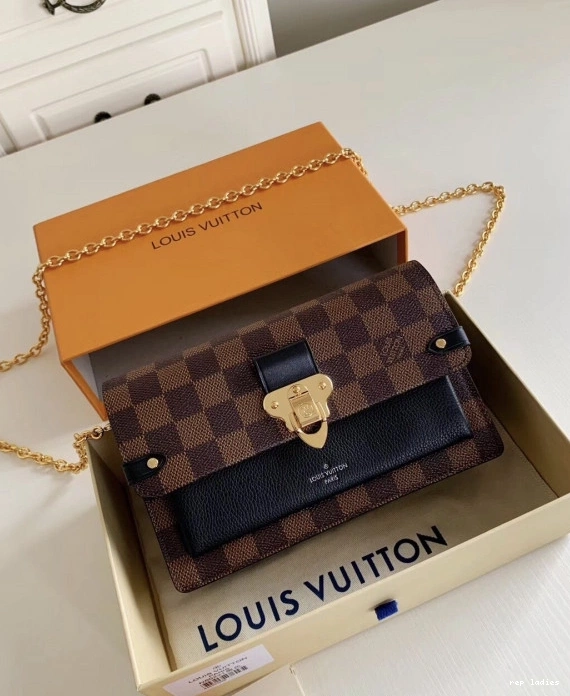Cheap VUITTON CHAIN VAVIN LOUIS WALLET 0819